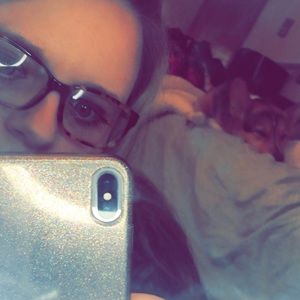 Meet your Posher, Brianna